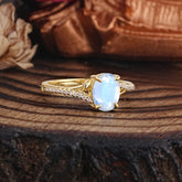Luxury 4-Prong Oval Cut Natural Moonstone Engagement Ring